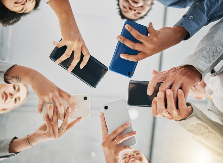 firma etui na telefon ranking
