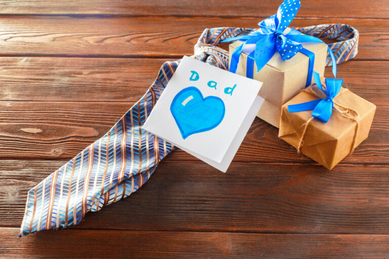 Która pomysł na prezent dla taty jest najlepszy? Ranking 2025