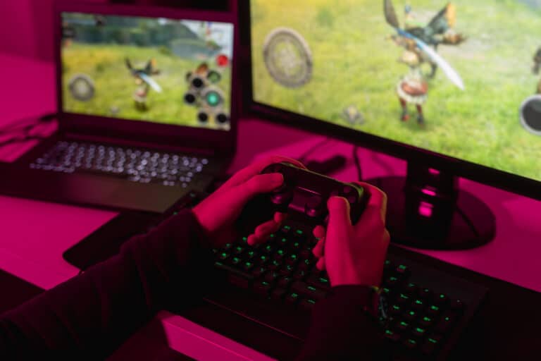 Która gra na PC jest najlepsza? Ranking 2025 [TOP7]