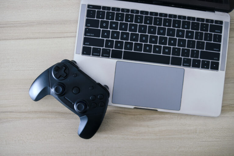 najlepszy laptop gamingowy do 3000 zł